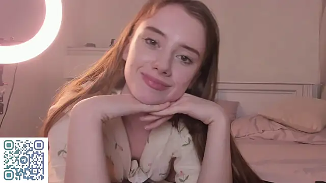 AmyForYouu's cam snapshot