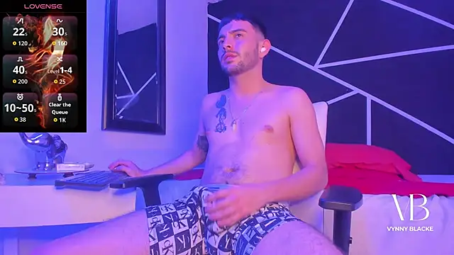 VynnyBlacke_ live sex cam