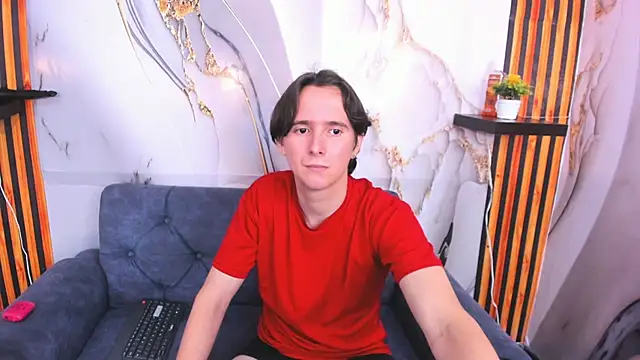 Aaron_LatinMen2's cam snapshot