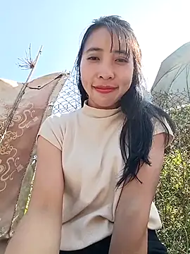 emaame68's cam snapshot