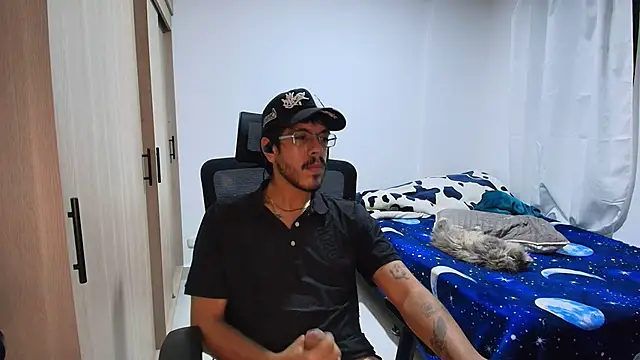 naitt_'s cam snapshot