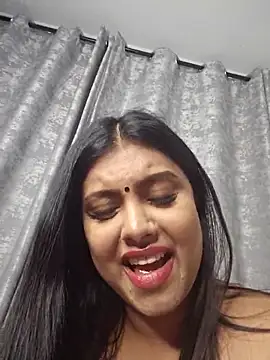 Indian_GlowingMiax live sex cam