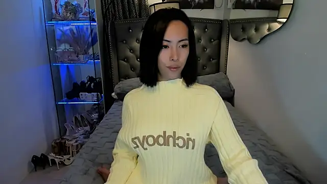 reighnempress live sex cam