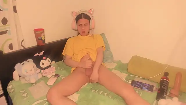 Petite-Goth live sex cam