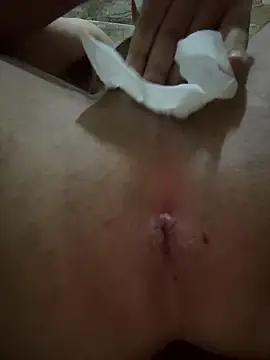 ElegantArab1 live sex cam