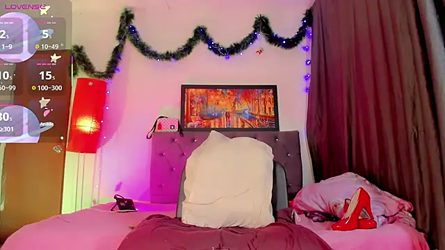 Gabyqueen70 live sex cam