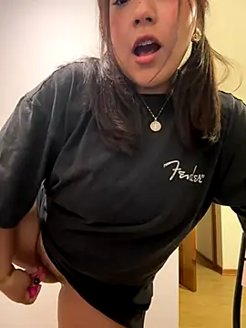 NamiNae live sex cam