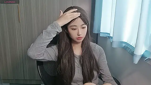 Yyoo-99 live sex cam