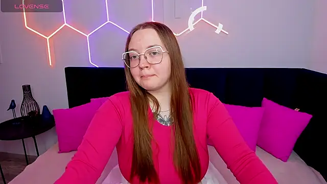 Emma_adorablle's cam snapshot