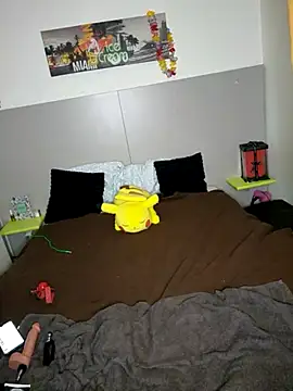 LaGazolina's cam snapshot