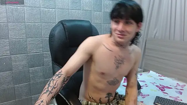 Iantwink18's cam snapshot