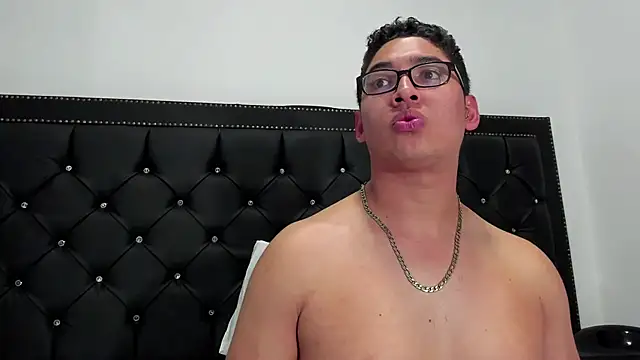 DanteVoss's cam snapshot