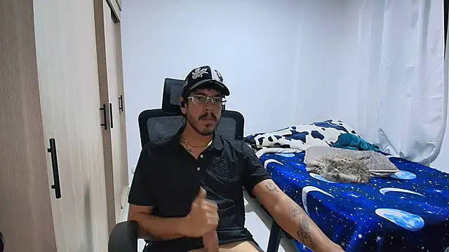 naitt_'s cam snapshot