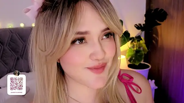 KiimTyler_'s cam snapshot