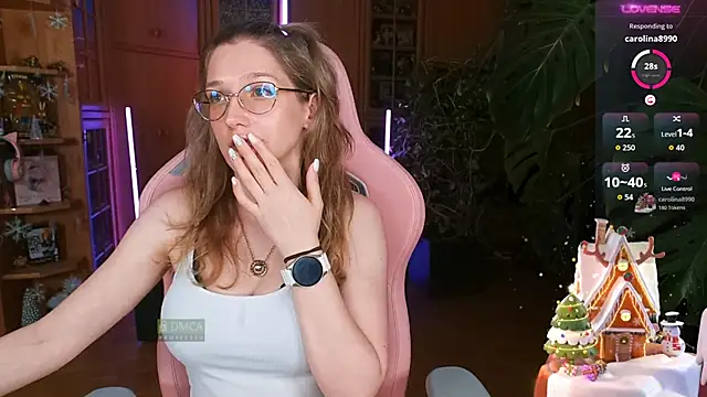 NicoleFaith's cam snapshot