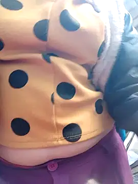 Sinhlinh2020 live sex cam