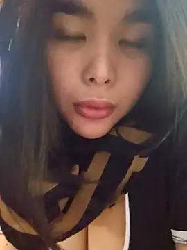 LilyCortz's cam snapshot