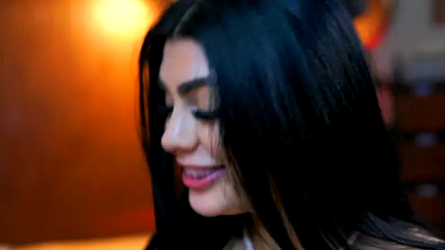 RavennaDArcy live sex cam