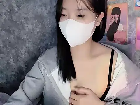 Hellen2999 live sex cam