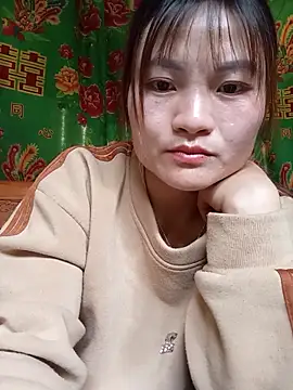 Lee-Thee live sex cam