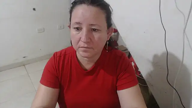 Yohis_Kiut25 live sex cam