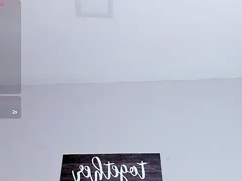 kylie1_ls's cam snapshot