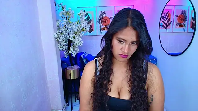 Lili_rousx's cam snapshot