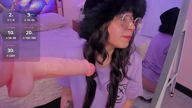 Kittyy_patitas_suaves live sex cam