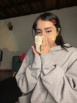 kaori_77 live sex cam