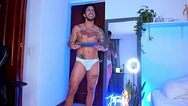 JotaCeliz's cam snapshot