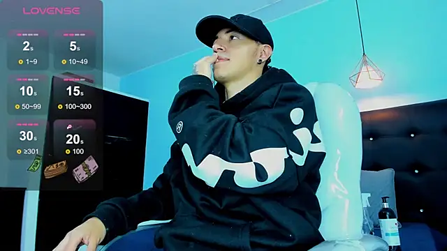 Lobo_17_'s cam snapshot