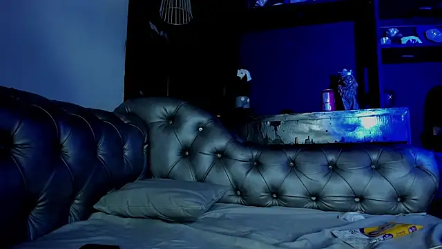 HeellBoy_'s cam snapshot