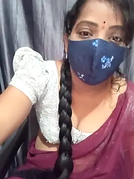 Manisha-Love live sex cam