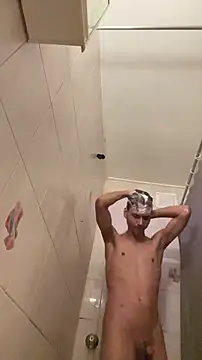 TyroneeDE live sex cam