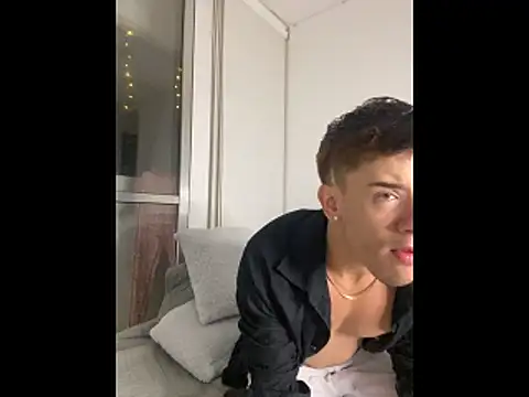 MaxCooper1's cam snapshot