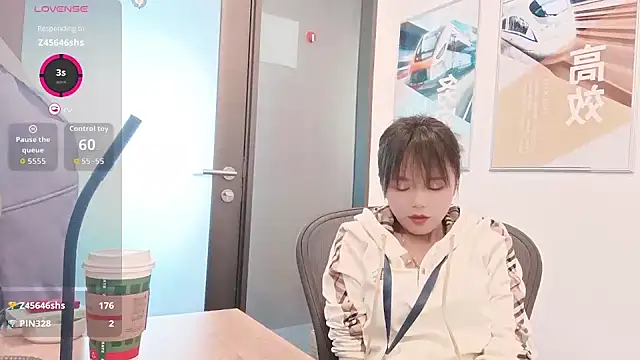 KKMM168 live sex cam