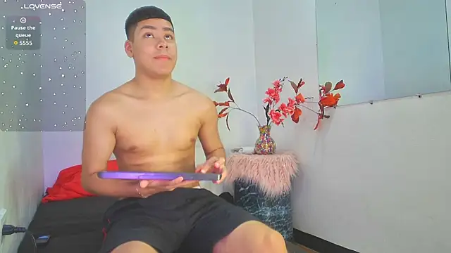 Lucastorrez01's cam snapshot