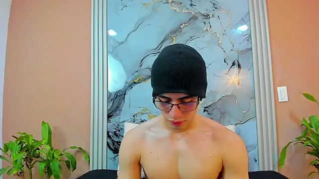 eren_jeager's cam snapshot