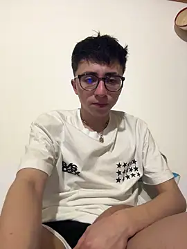 CamiRojas_boy's cam snapshot