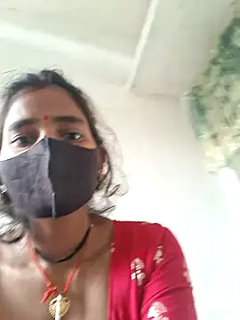 RAYI_Queen_3 live sex cam