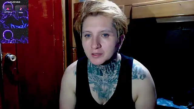 Marieblueeyes live sex cam