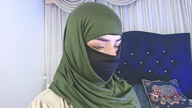 Uzra_hayed live sex cam