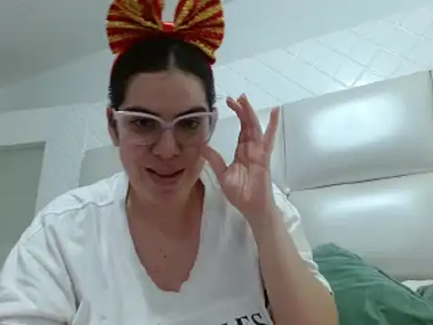 ashlymoon live sex cam