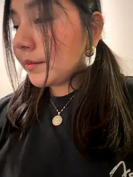 NamiNae live sex cam