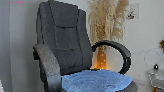 sarita1412 live sex cam