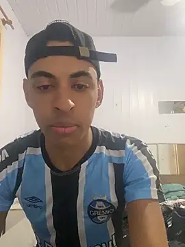 Eduardosexy00091 live sex cam