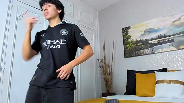 Tyler_durten live sex cam