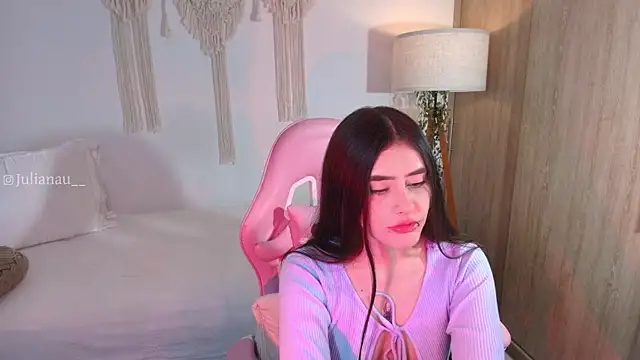 iriswest_ live sex cam