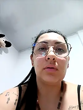 You-kitty2025 live sex cam