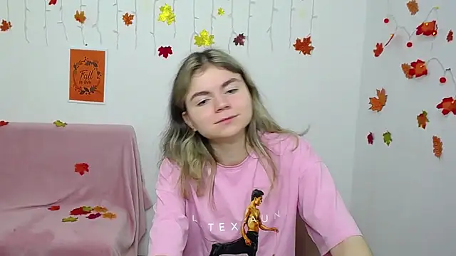 TinaRedly live sex cam